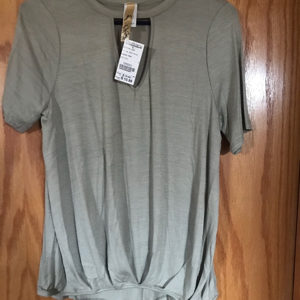 Neck cut out blouse
